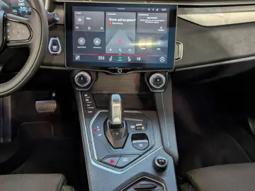 01 1.5 eHybrid AID 360 KAM PANO CARPLAY