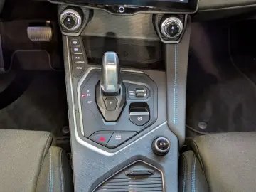 01 1.5 eHybrid AID 360 KAM PANO CARPLAY