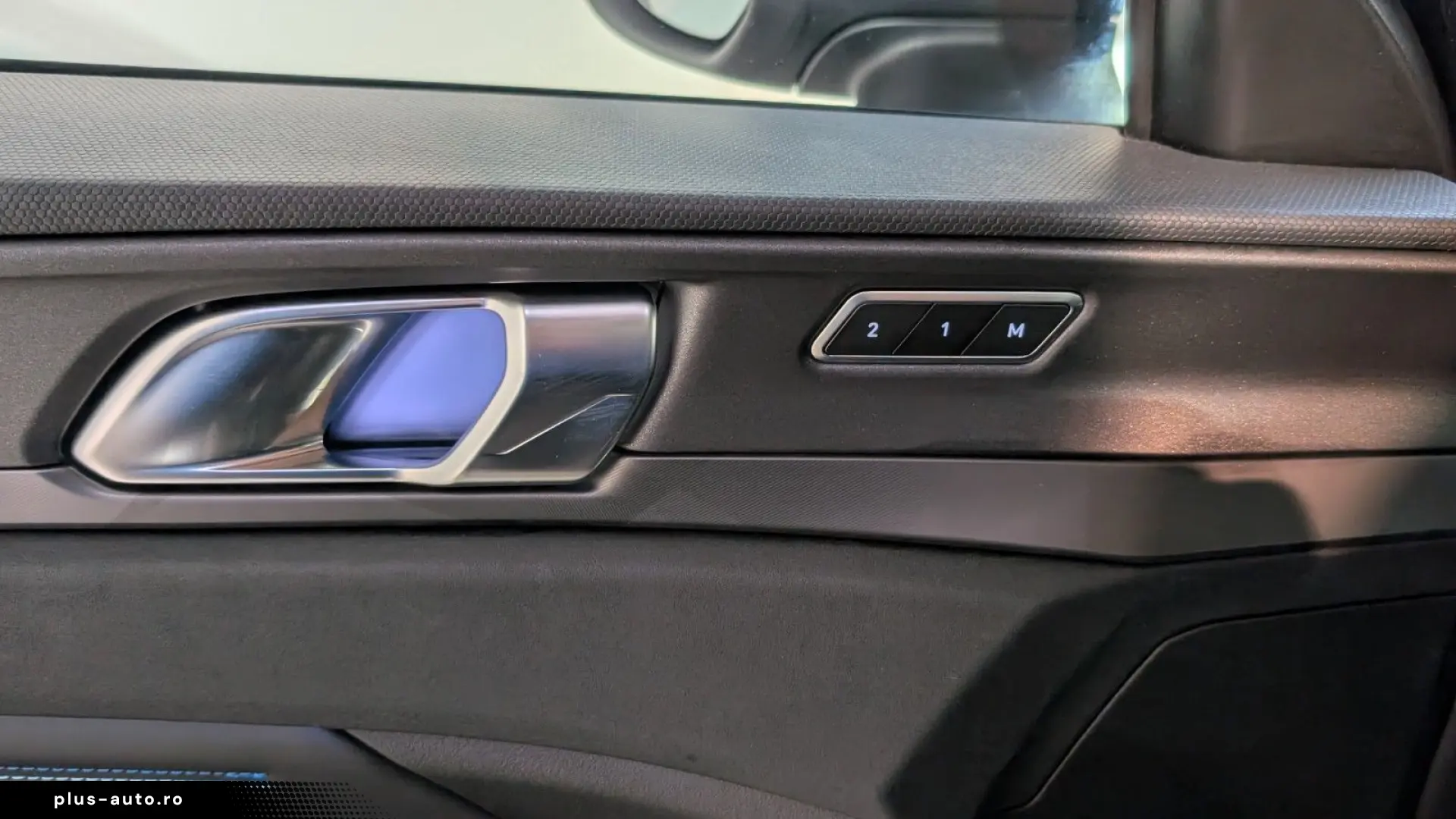 01 1.5 eHybrid AID 360 KAM PANO CARPLAY