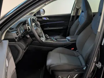 01 1.5 eHybrid AID 360 KAM PANO CARPLAY