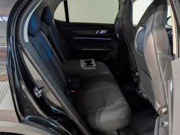 01 1.5 eHybrid AID 360 KAM PANO CARPLAY