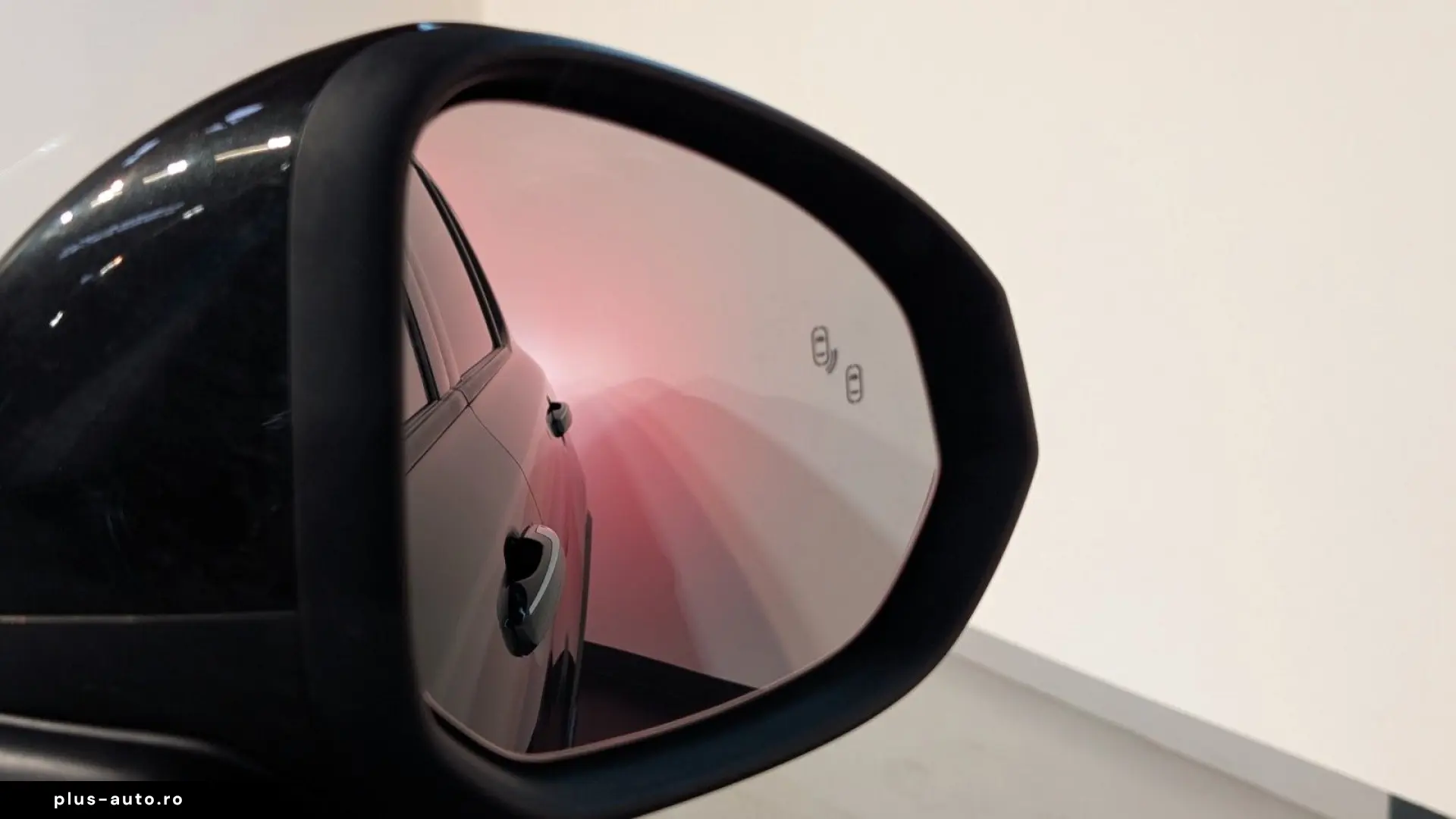 01 1.5 eHybrid AID 360 KAM PANO CARPLAY