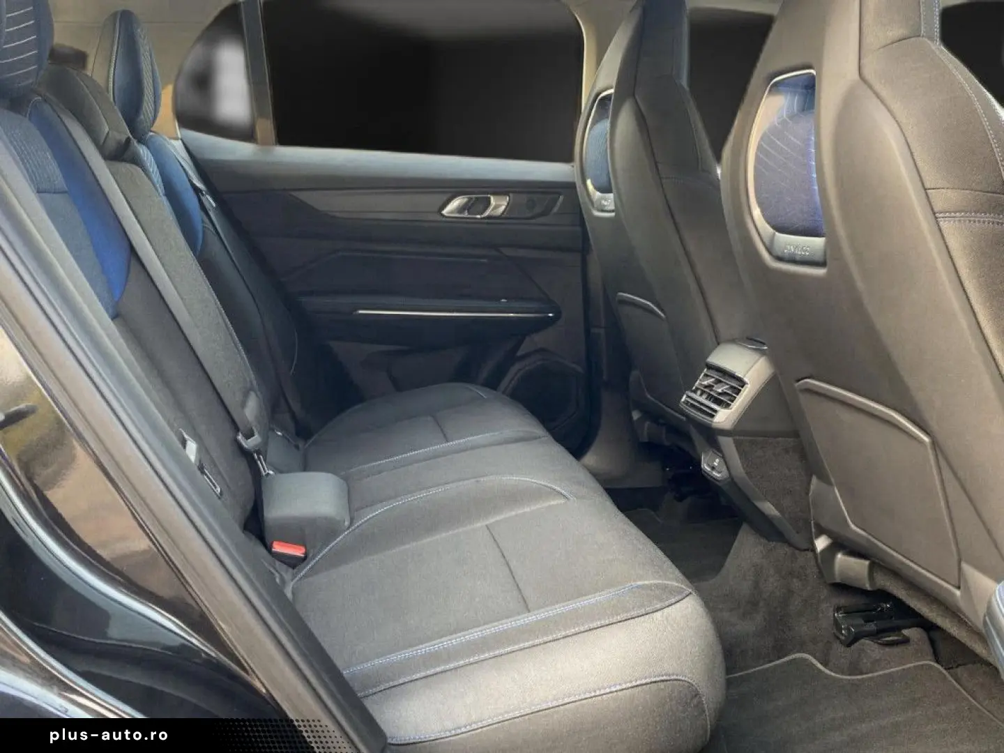 Lynk&Co Pano LED Navi ACC VZ TW Spur 18 Carplay