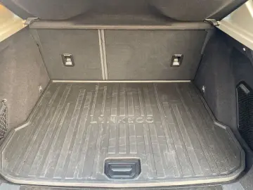 Lynk&Co Pano LED Navi ACC VZ TW Spur 18 Carplay