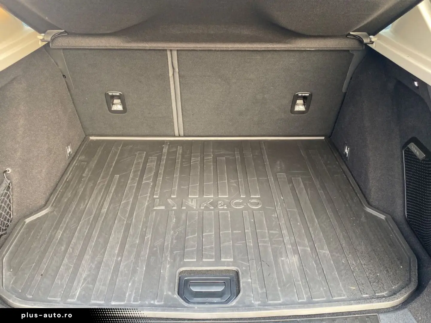 Lynk&Co Pano LED Navi ACC VZ TW Spur 18 Carplay