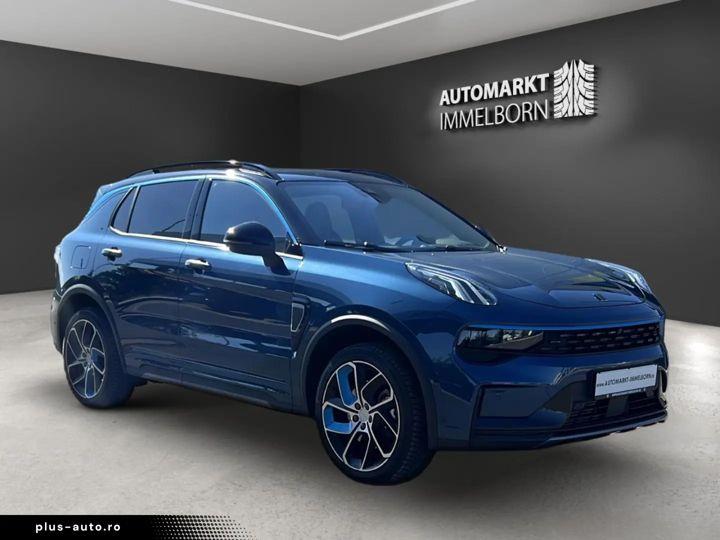 01 1.5 TD PHEV 192 kW 20 LED 360  Pano Sound DAB