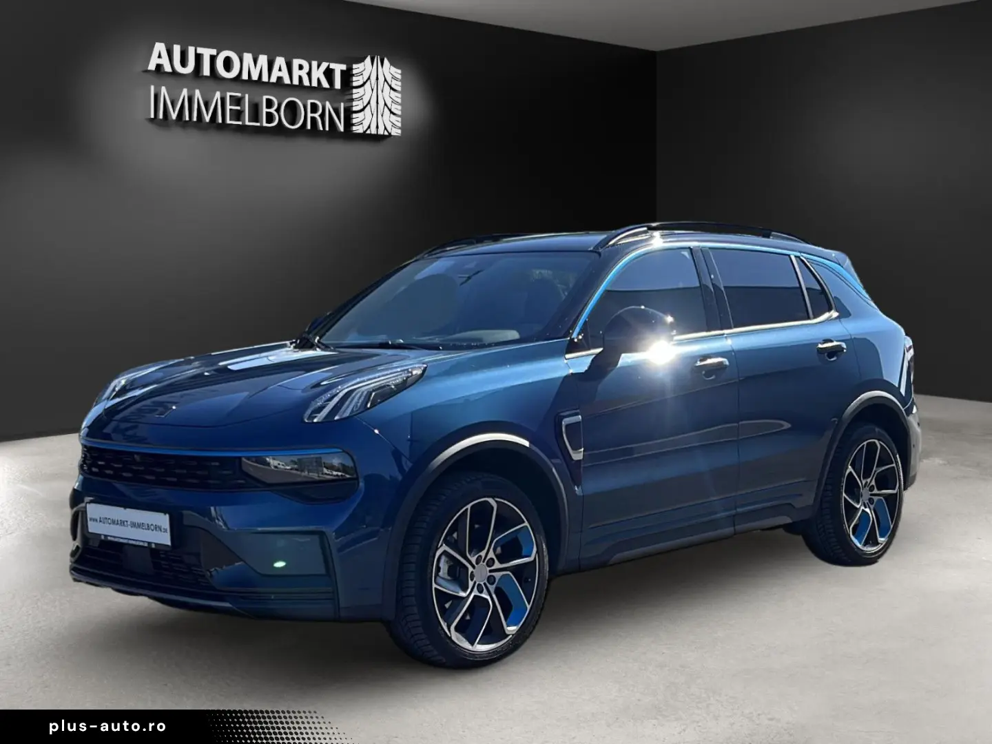 01 1.5 TD PHEV 192 kW 20 LED 360  Pano Sound DAB