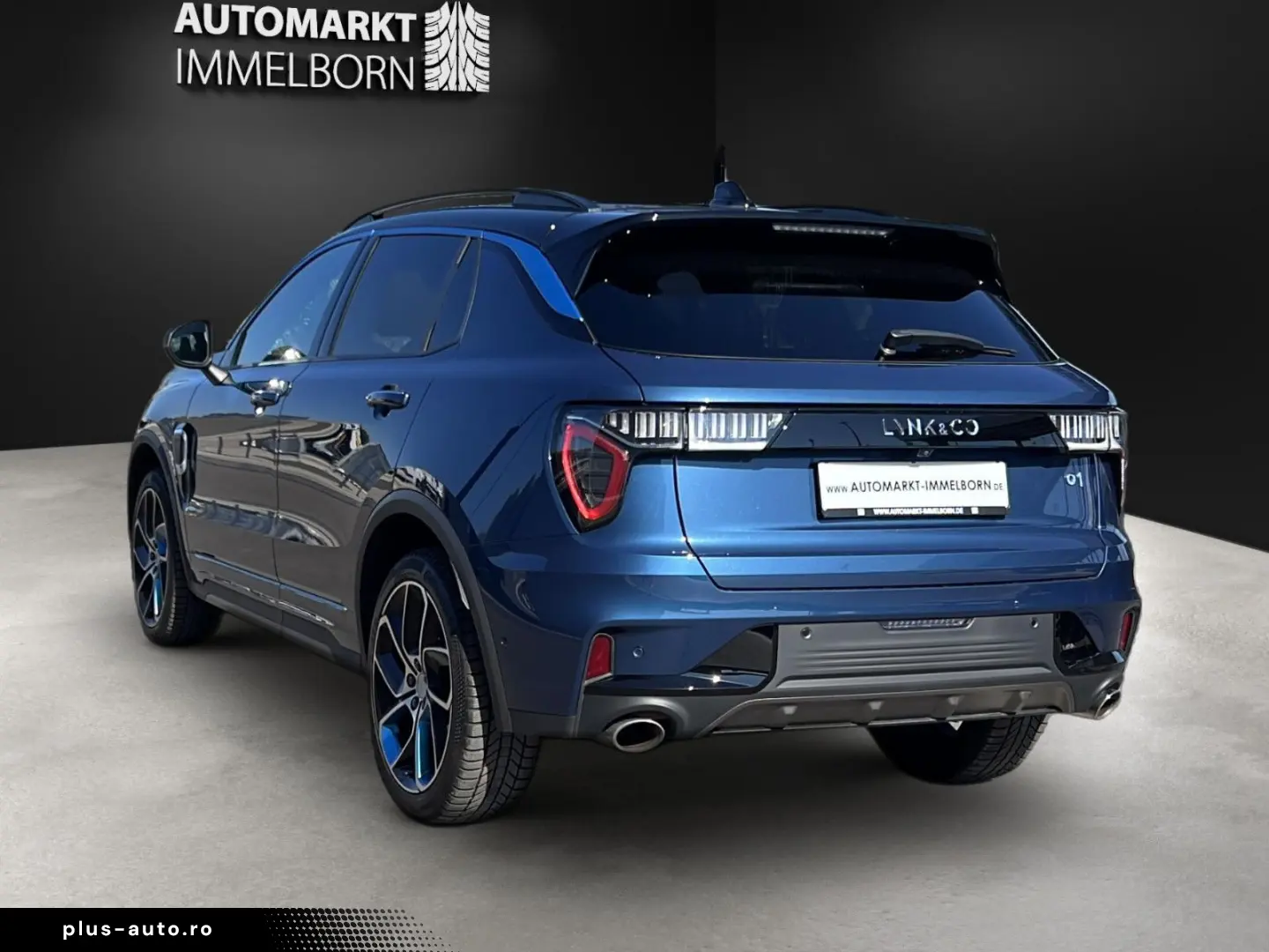 01 1.5 TD PHEV 192 kW 20 LED 360  Pano Sound DAB