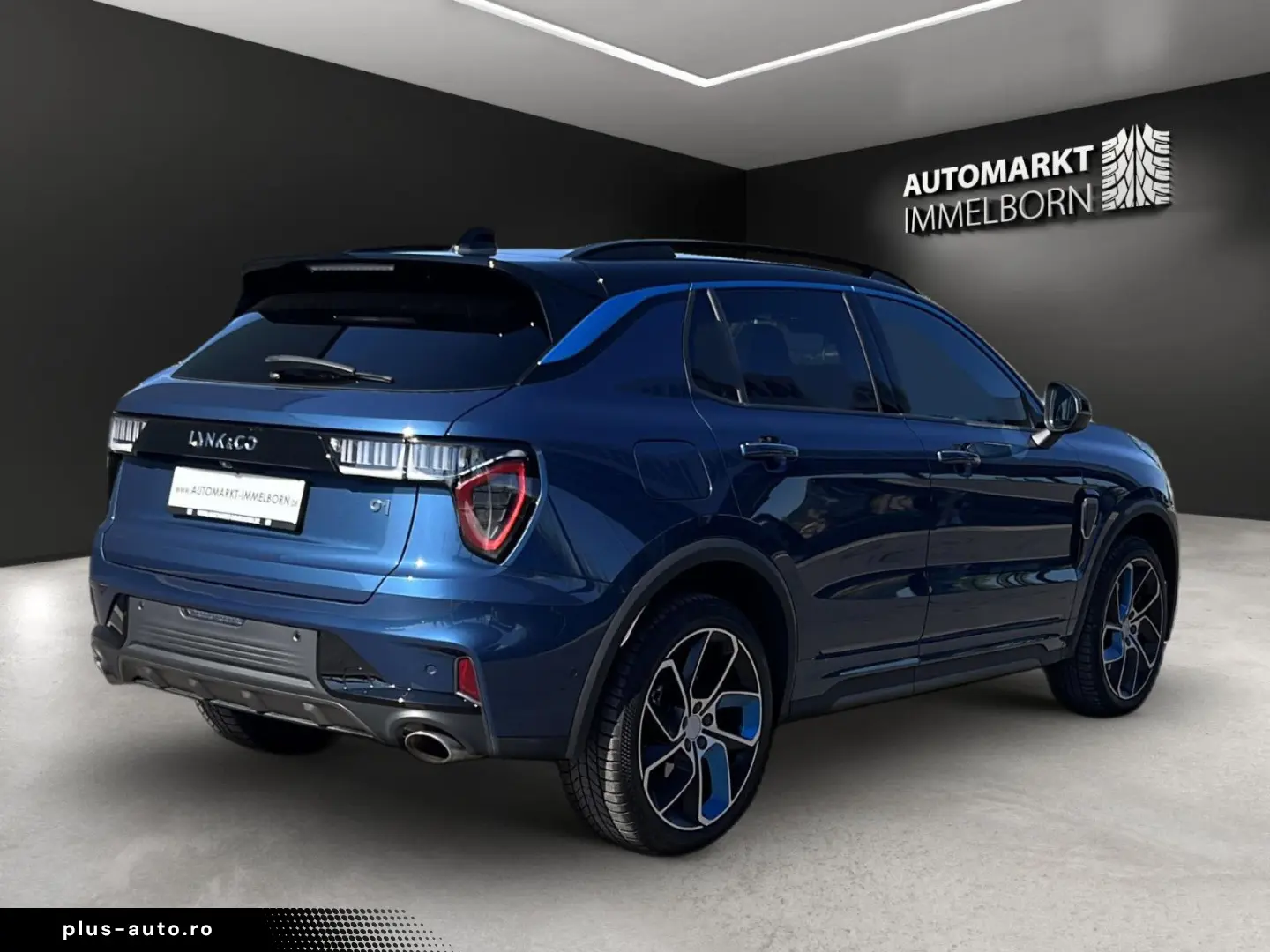 01 1.5 TD PHEV 192 kW 20 LED 360  Pano Sound DAB