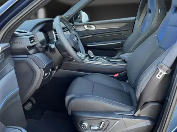 01 1.5 TD PHEV 192 kW 20 LED 360  Pano Sound DAB