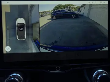 01 1.5 TD PHEV 192 kW 20 LED 360  Pano Sound DAB