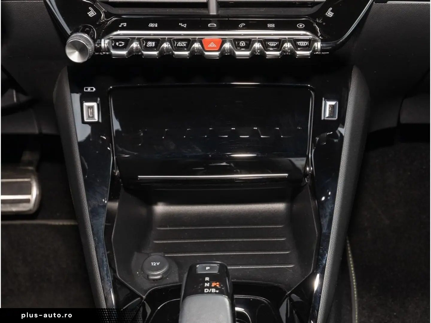 e-2008 ELEKTRO GT 136   PANORAMA SHZ RFK ASB LED