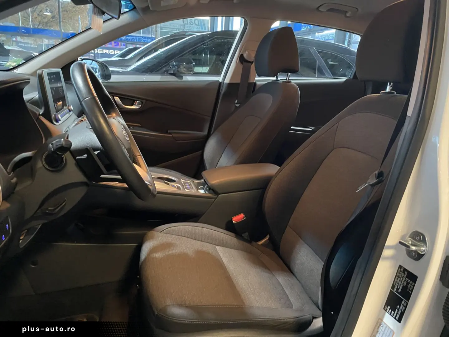 Kona Select dig.Cockpit R.Cam ACC SHZ SOH 100%