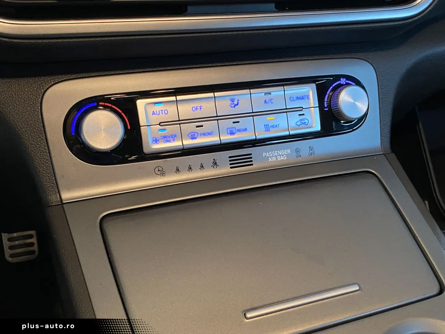 Kona Select dig.Cockpit R.Cam ACC SHZ SOH 100%