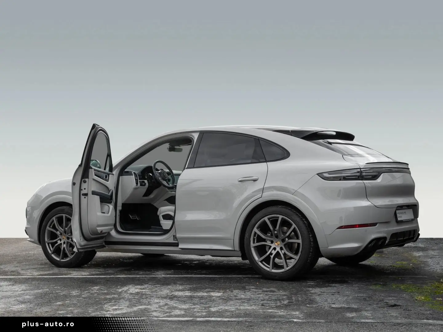 Cayenne S Coupe Platinum Edition AHK 21-Zoll