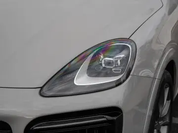 Cayenne S Coupe Platinum Edition AHK 21-Zoll