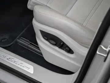 Cayenne S Coupe Platinum Edition AHK 21-Zoll