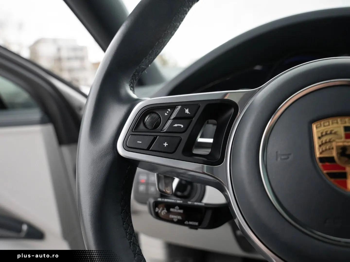 Cayenne S Coupe Platinum Edition AHK 21-Zoll