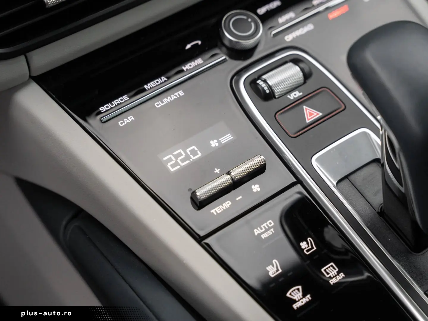 Cayenne S Coupe Platinum Edition AHK 21-Zoll