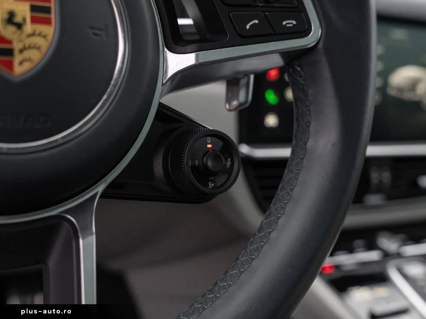 Cayenne S Coupe Platinum Edition AHK 21-Zoll