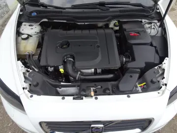 VOLVO C30 1.6D 2009 XENON PIELE