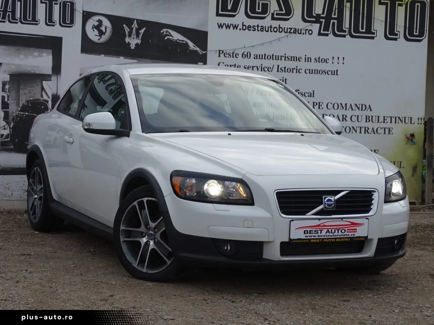 VOLVO C30 1.6D 2009 XENON PIELE