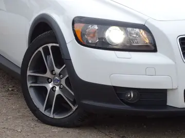 VOLVO C30 1.6D 2009 XENON PIELE