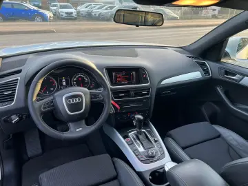AUDI Q5 2.0 TDI QUATTRO