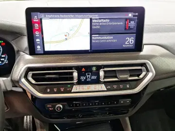 X4 M Harman K LiveCockpitProf Kamera Pano.Dach