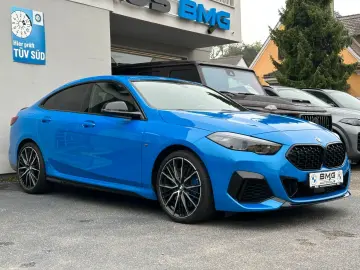 M235i xDrive GC M Sitz Shadow Pano Cam HUD H K