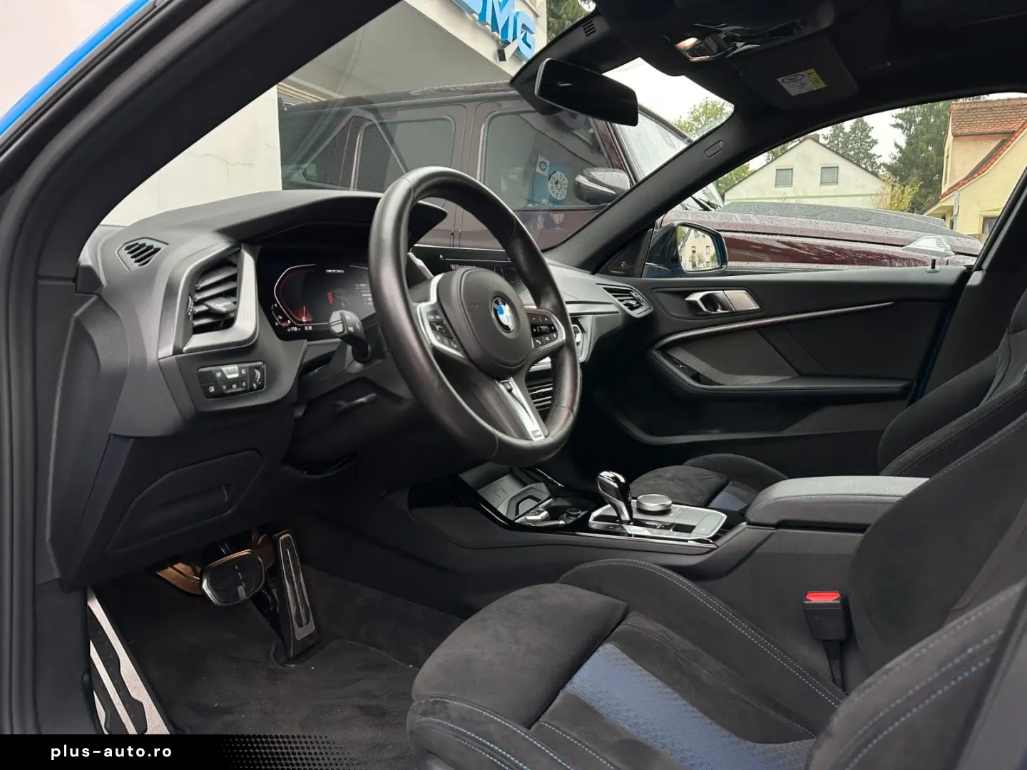 M235i xDrive GC M Sitz Shadow Pano Cam HUD H K