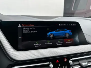 M235i xDrive GC M Sitz Shadow Pano Cam HUD H K