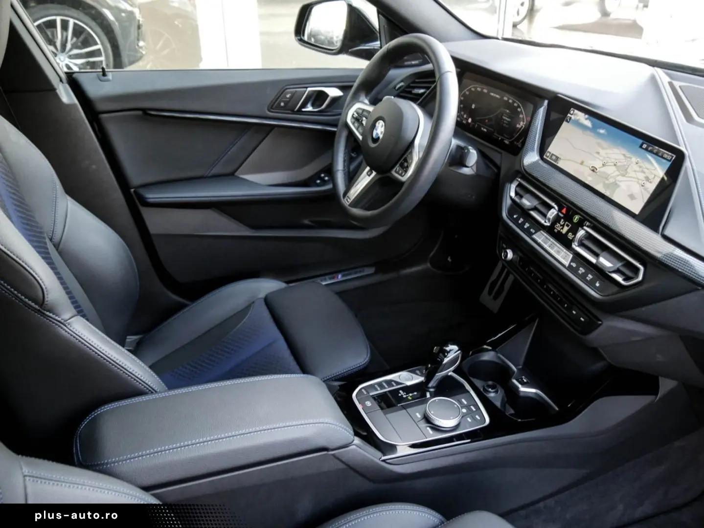 M235i xDrive M SPORT ACC H K PANO PA 19