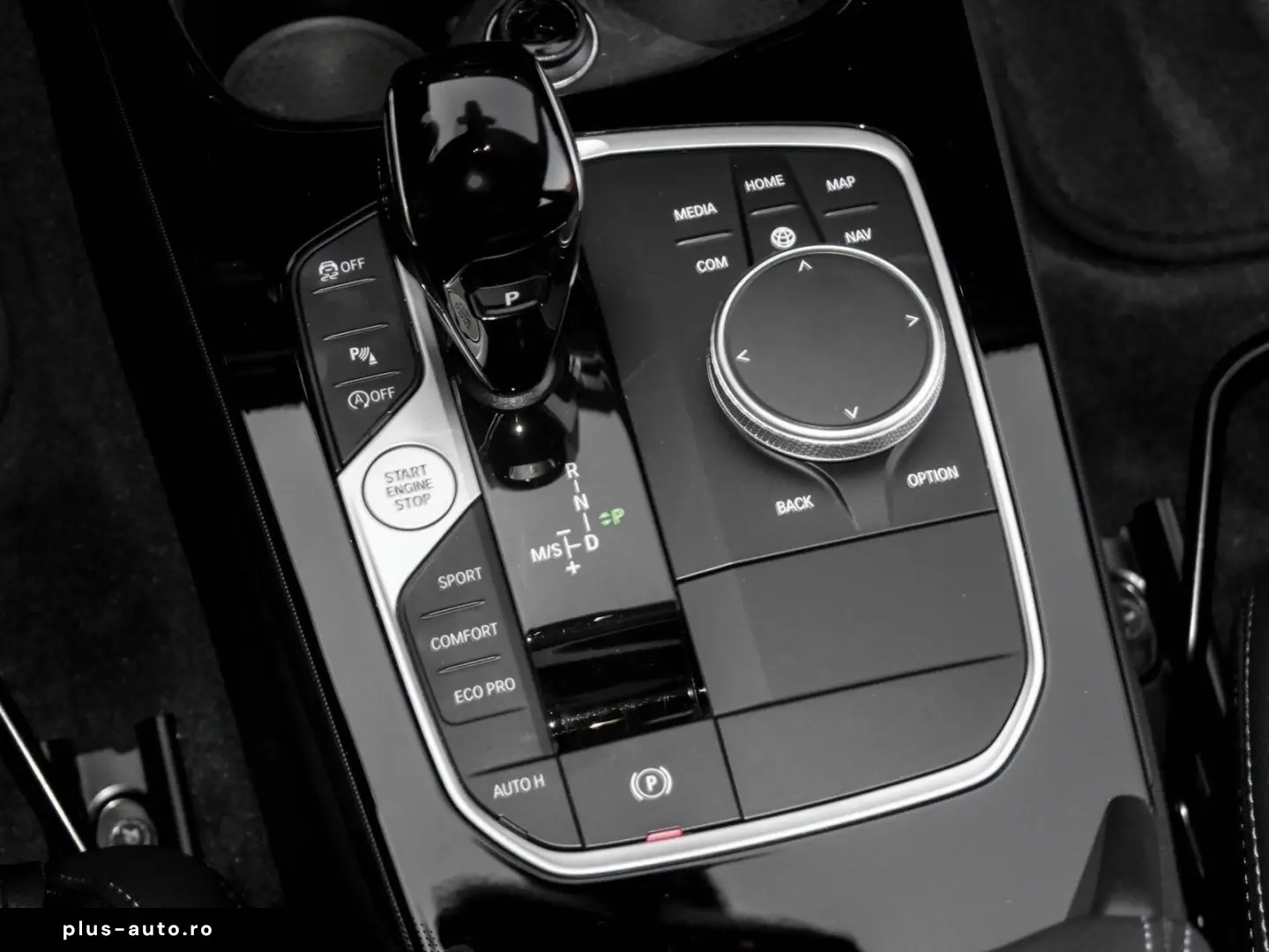 M235i xDrive M SPORT ACC H K PANO PA 19