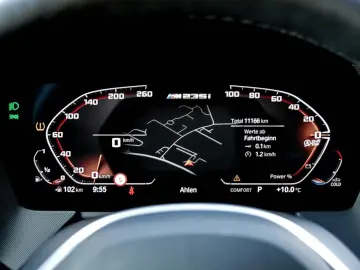 M235i xDrive M SPORT ACC H K PANO PA 19