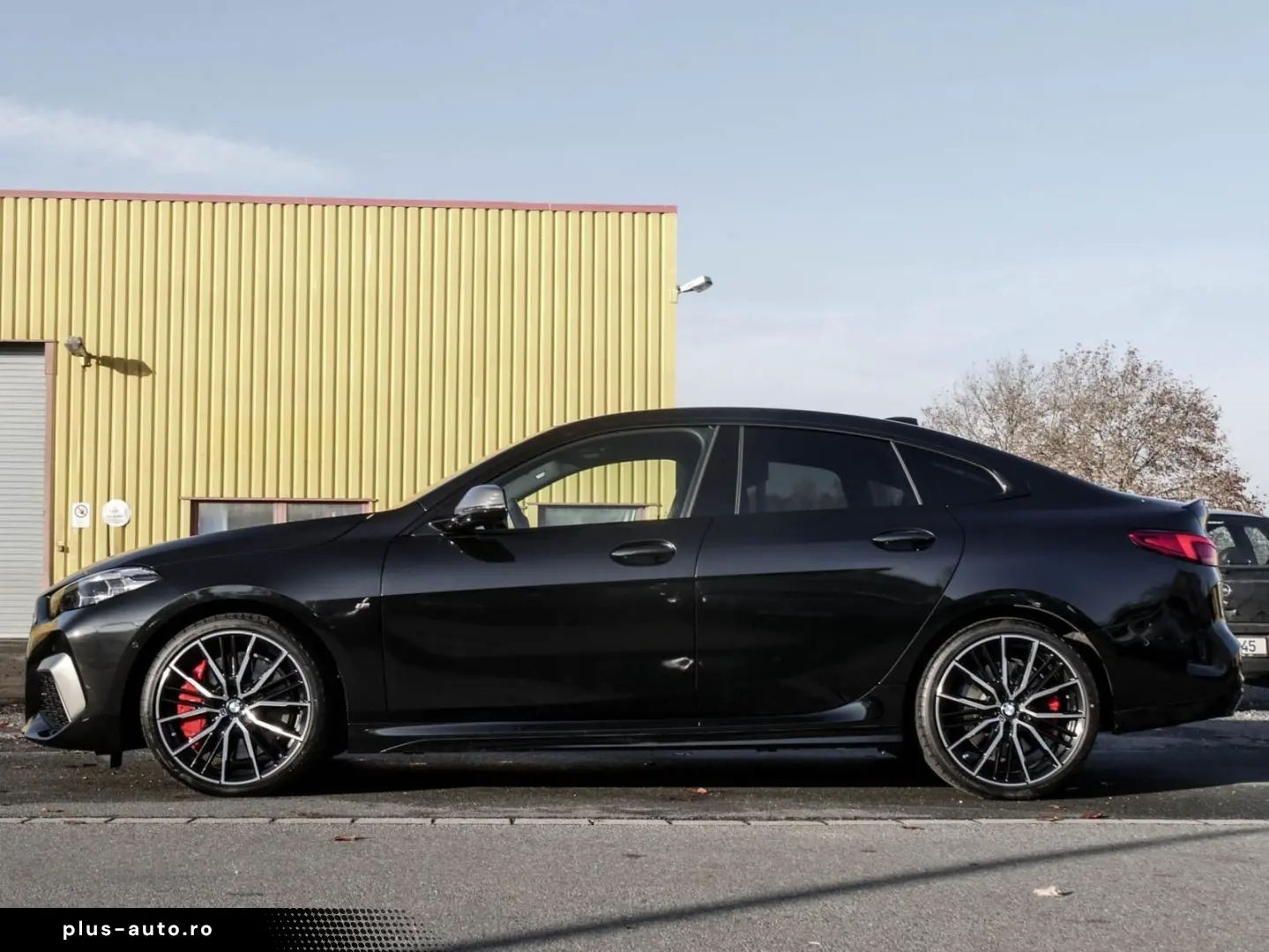 M235i xDrive M SPORT ACC H K PANO PA 19