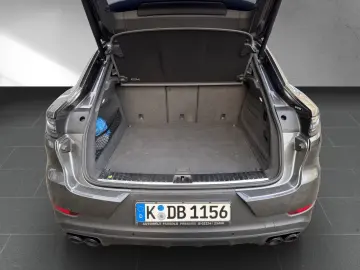 Cayenne Coupe Vollausstattung Approved 08 2026