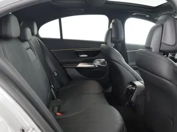 E 400 e 4M AMG Massage Pano AHK HUD Superscreen