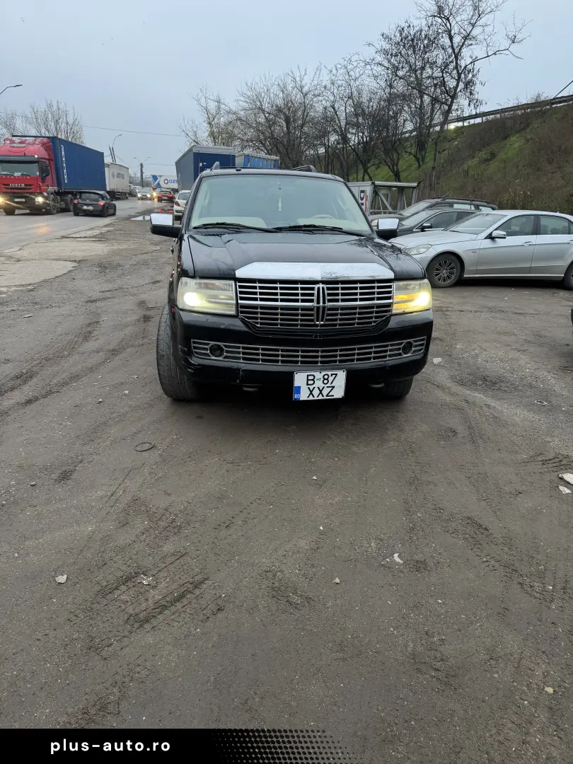Lincoln Navigator