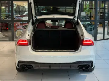 S7 SB 3.0 TDI  MATRIX ACC PANO S&C B&O CARBON