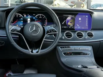 Mercedes-Benz E Gen-W213-2016