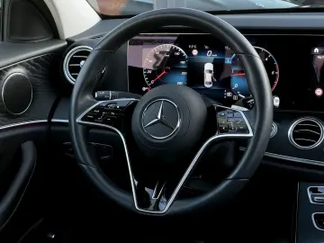 Mercedes-Benz E Gen-W213-2016