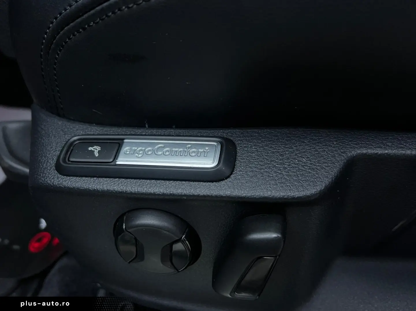 Volkswagen Passat-Alltrack Gen-B8-2014