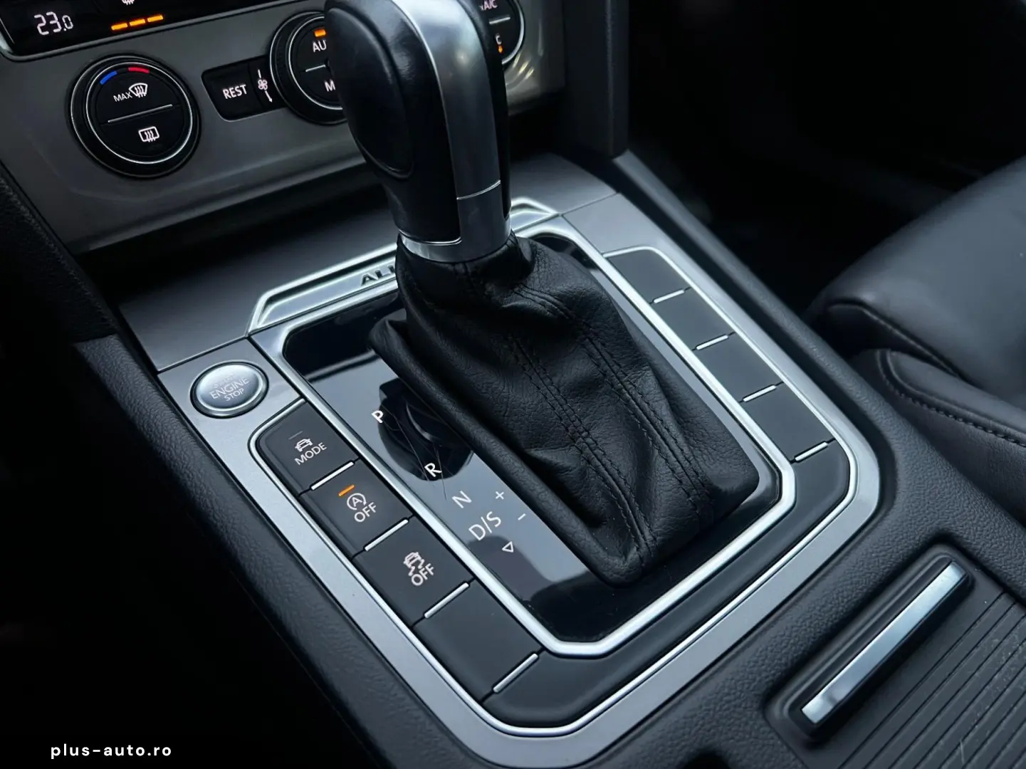 Volkswagen Passat-Alltrack Gen-B8-2014