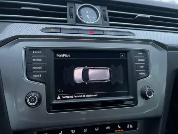 Volkswagen Passat-Alltrack Gen-B8-2014