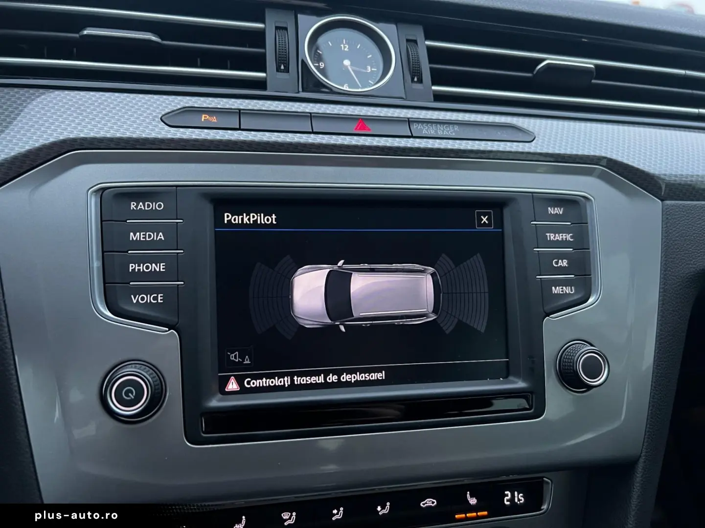 Volkswagen Passat-Alltrack Gen-B8-2014