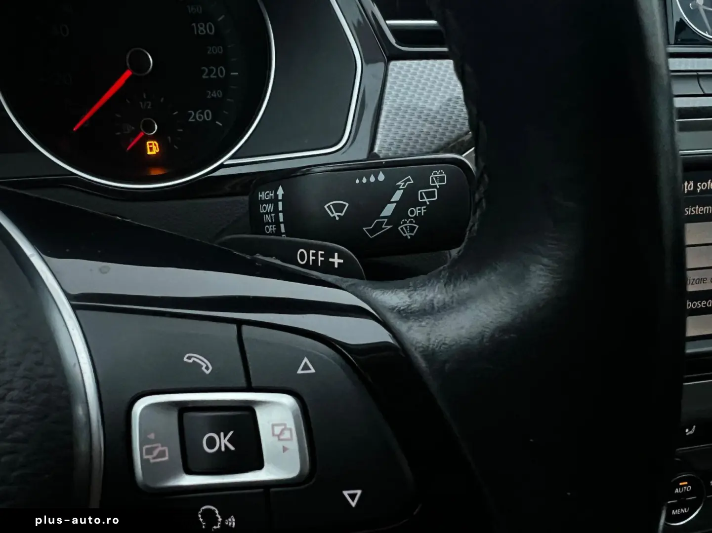 Volkswagen Passat-Alltrack Gen-B8-2014