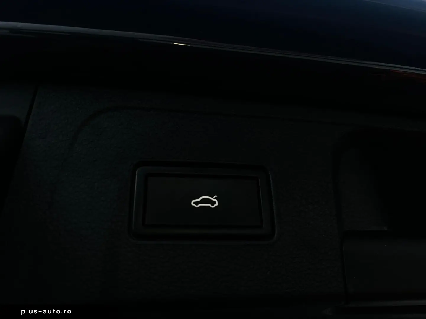 Volkswagen Passat-Alltrack Gen-B8-2014