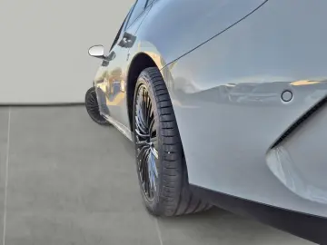 E 450d 4Matic AMG Line Laser Pano Bur Leder Voll