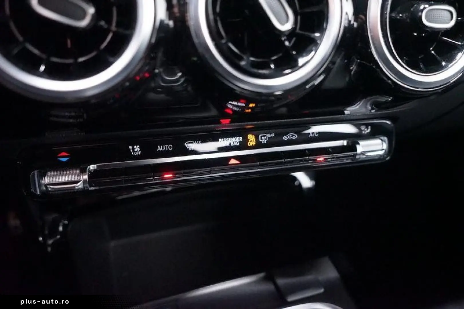 A 220 4Matic AMG Line AMG MBUX 360  ACC AUT KeyL